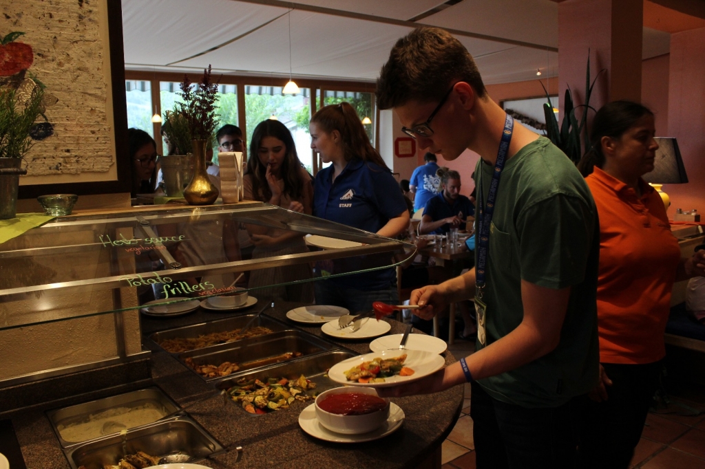 Village Camps International Summer Camp Zell am See, Austria 2025-07-26 https://www.villagecamps.com/journals_admin/images/1962-7228-IMG_1352.jpg