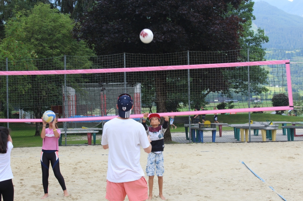 Village Camps International Summer Camp Zell am See, Austria 2025-07-26 https://www.villagecamps.com/journals_admin/images/1964-2540-IMG_1949.jpg