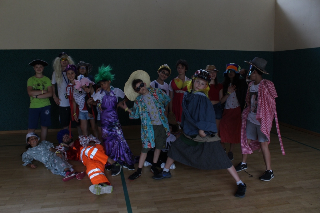 Village Camps International Summer Camp Zell am See, Austria 2025-07-26 https://www.villagecamps.com/journals_admin/images/1965-6057-IMG_2274.jpg