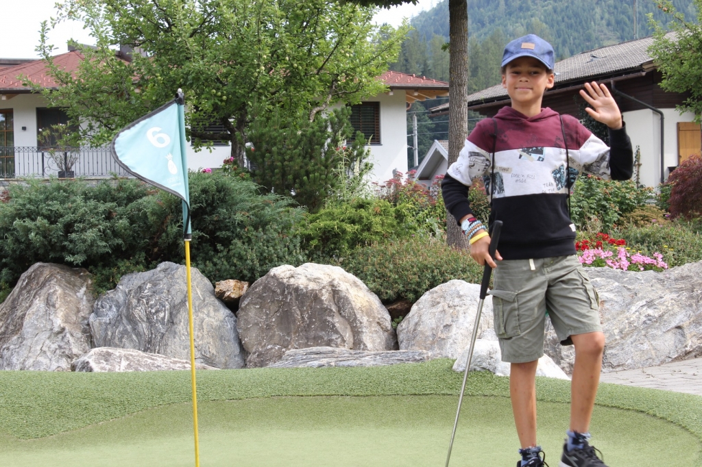 Village Camps International Summer Camp Zell am See, Austria 2025-07-26 https://www.villagecamps.com/journals_admin/images/1971-5153-IMG_3766.jpg