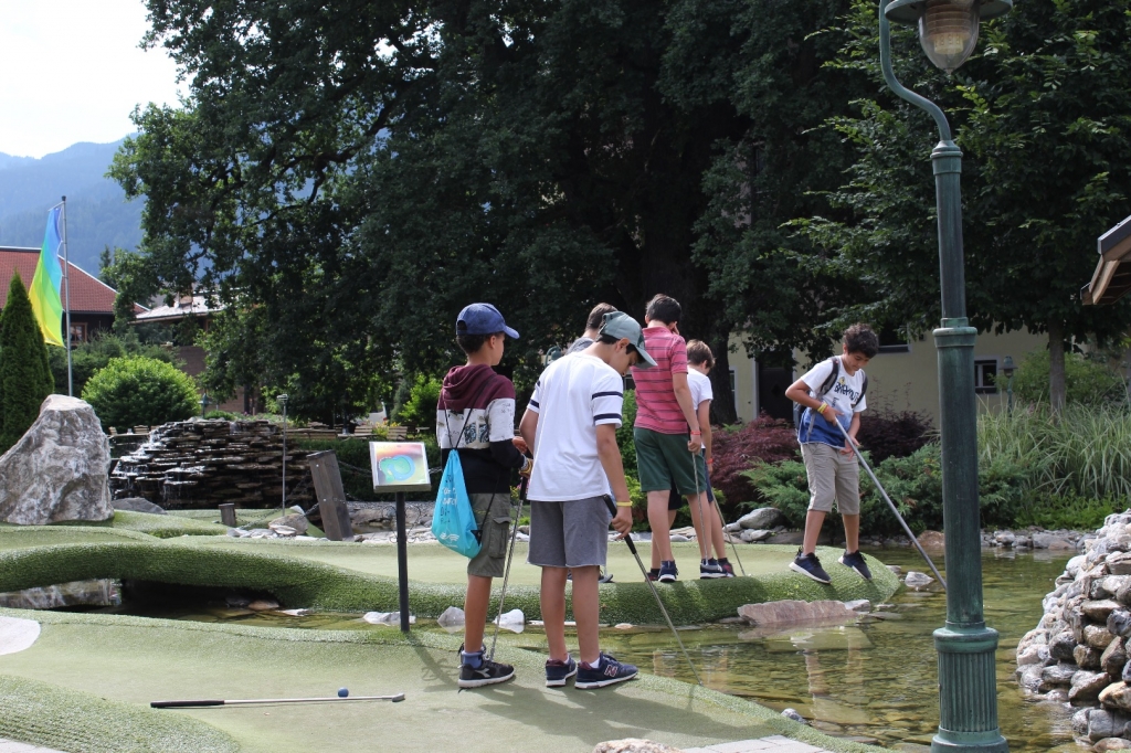 Village Camps International Summer Camp Zell am See, Austria 2025-07-26 https://www.villagecamps.com/journals_admin/images/1971-5168-IMG_3782.jpg