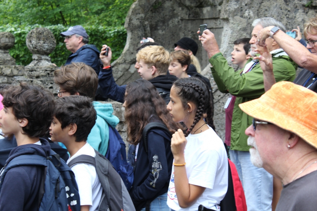 Village Camps International Summer Camp Zell am See, Austria 2025-07-26 https://www.villagecamps.com/journals_admin/images/1972-8841-IMG_4271.jpg