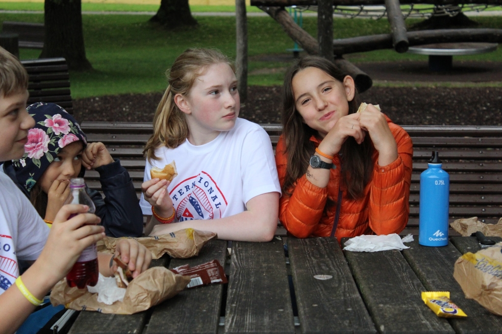 Village Camps International Summer Camp Zell am See, Austria 2025-07-26 https://www.villagecamps.com/journals_admin/images/1972-9036-IMG_4485.jpg