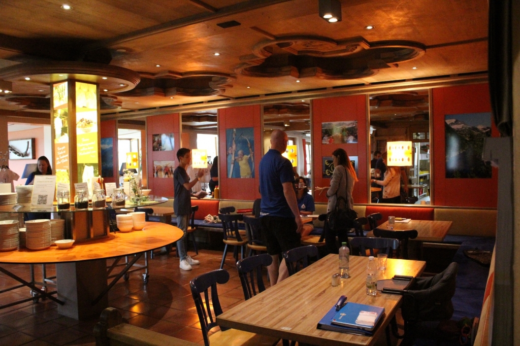 Village Camps International Summer Camp Zell am See, Austria 2025-07-26 https://www.villagecamps.com/journals_admin/images/2031-3174-IMG_5697.jpg