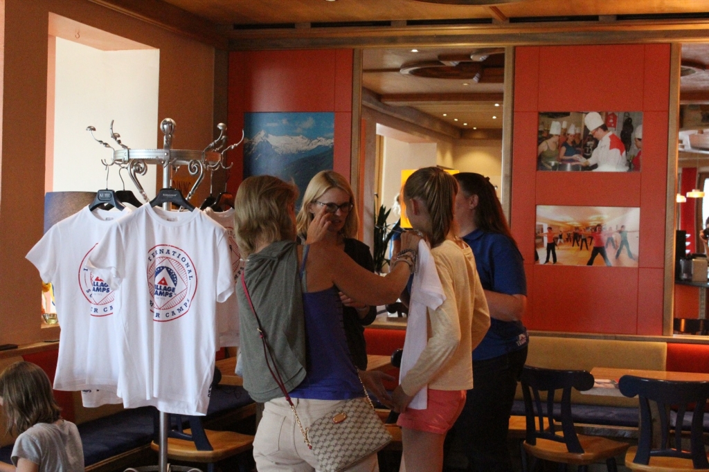 Village Camps International Summer Camp Zell am See, Austria 2025-07-26 https://www.villagecamps.com/journals_admin/images/2031-3334-IMG_5778.jpg