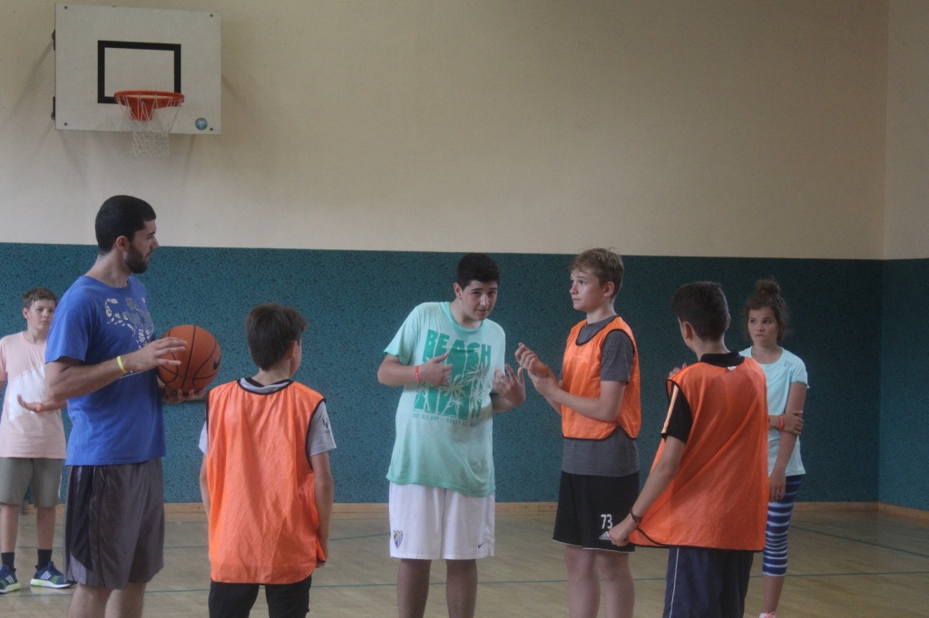 Village Camps International Summer Camp Zell am See, Austria 2026-07-05 https://www.villagecamps.com/journals_admin/images/2032-2472-IMG_6131.jpg