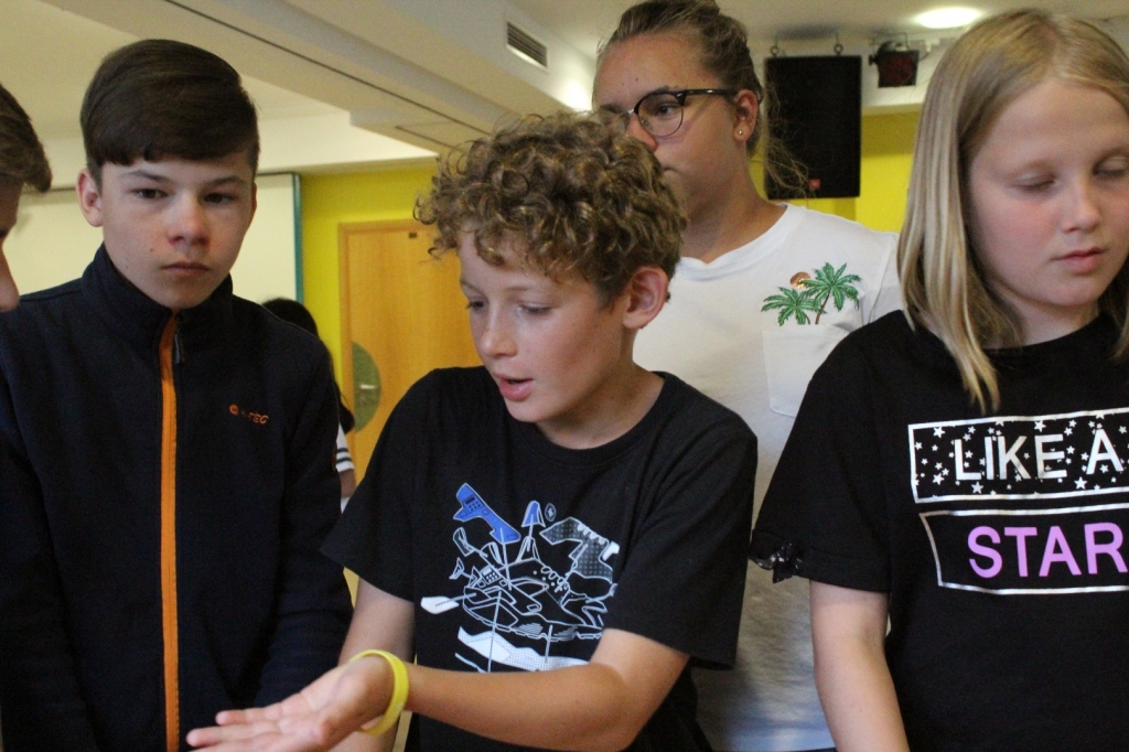 Village Camps International Summer Camp Zell am See, Austria 2025-07-26 https://www.villagecamps.com/journals_admin/images/2034-9153-IMG_6686.jpg
