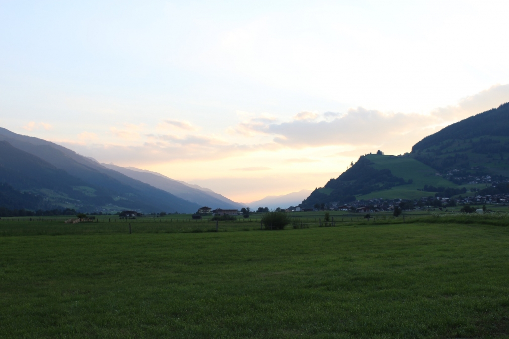 Village Camps International Summer Camp Zell am See, Austria 2025-07-26 https://www.villagecamps.com/journals_admin/images/2035-0051-IMG_6979.jpg