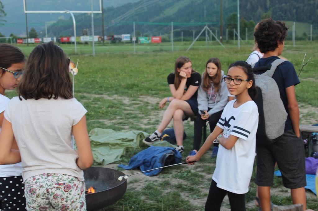 Village Camps International Summer Camp Zell am See, Austria 2025-07-26 https://www.villagecamps.com/journals_admin/images/2035-0098-IMG_7001.jpg