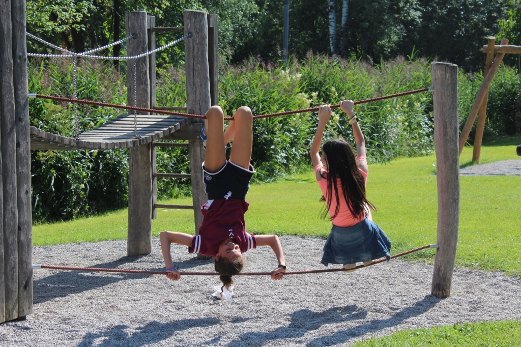 Village Camps International Summer Camp Zell am See, Austria 2025-07-26 https://www.villagecamps.com/journals_admin/images/2035-9975-IMG_6869.jpg