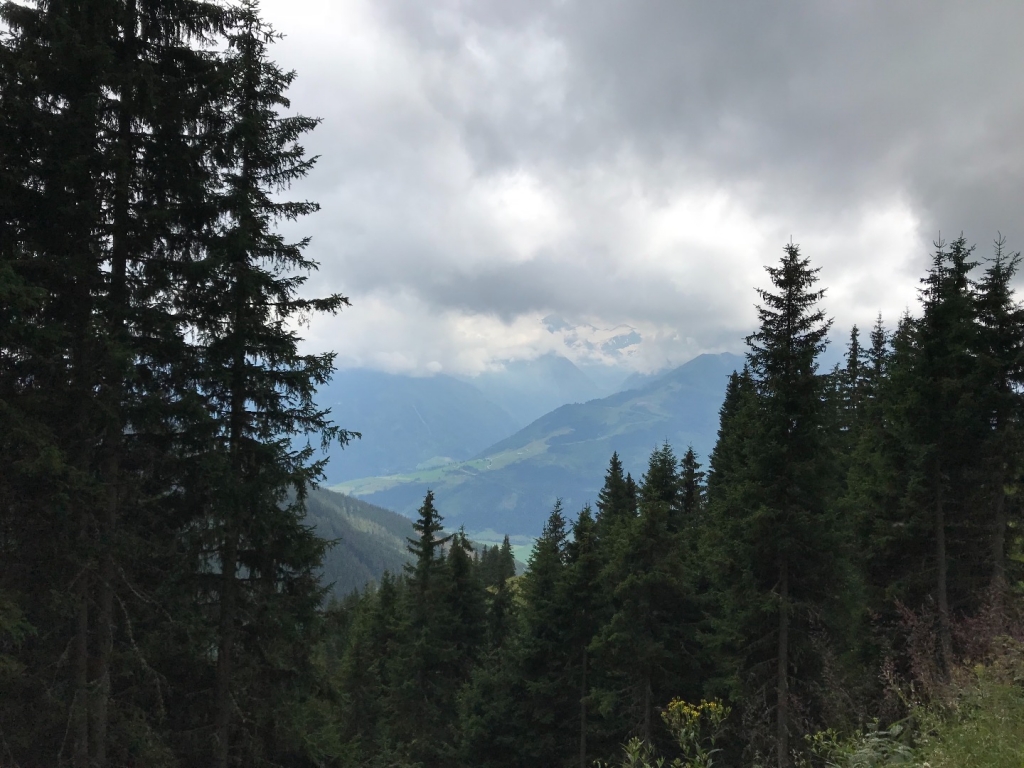 Village Camps International Summer Camp Zell am See, Austria 2025-07-26 https://www.villagecamps.com/journals_admin/images/2037-1606-IMG_9139.jpg