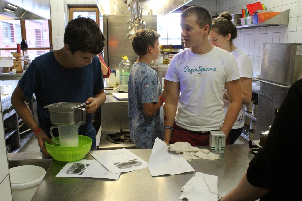 Village Camps International Summer Camp   https://www.villagecamps.com/journals_admin/images/2039-0283-IMG_7857.jpg