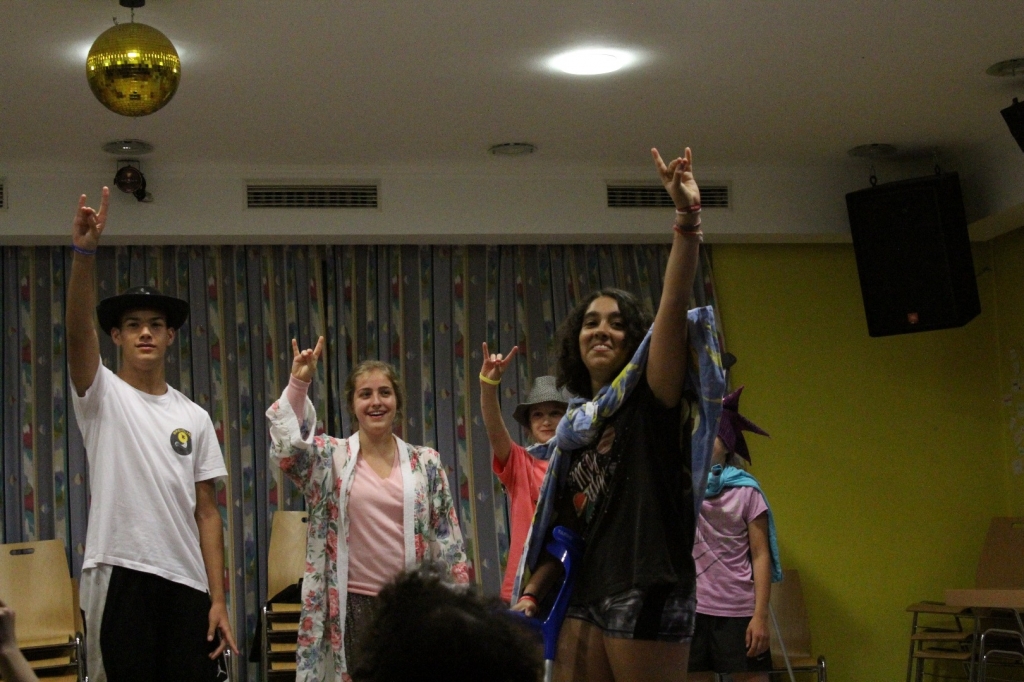 Village Camps International Summer Camp Zell am See, Austria 2025-07-26 https://www.villagecamps.com/journals_admin/images/2039-4603-IMG_8174.jpg