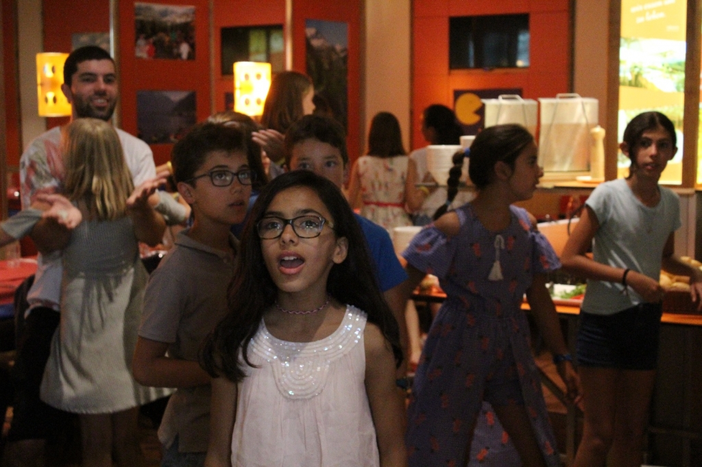 Village Camps International Summer Camp Zell am See, Austria 2025-07-26 https://www.villagecamps.com/journals_admin/images/2043-1852-IMG_9496.jpg