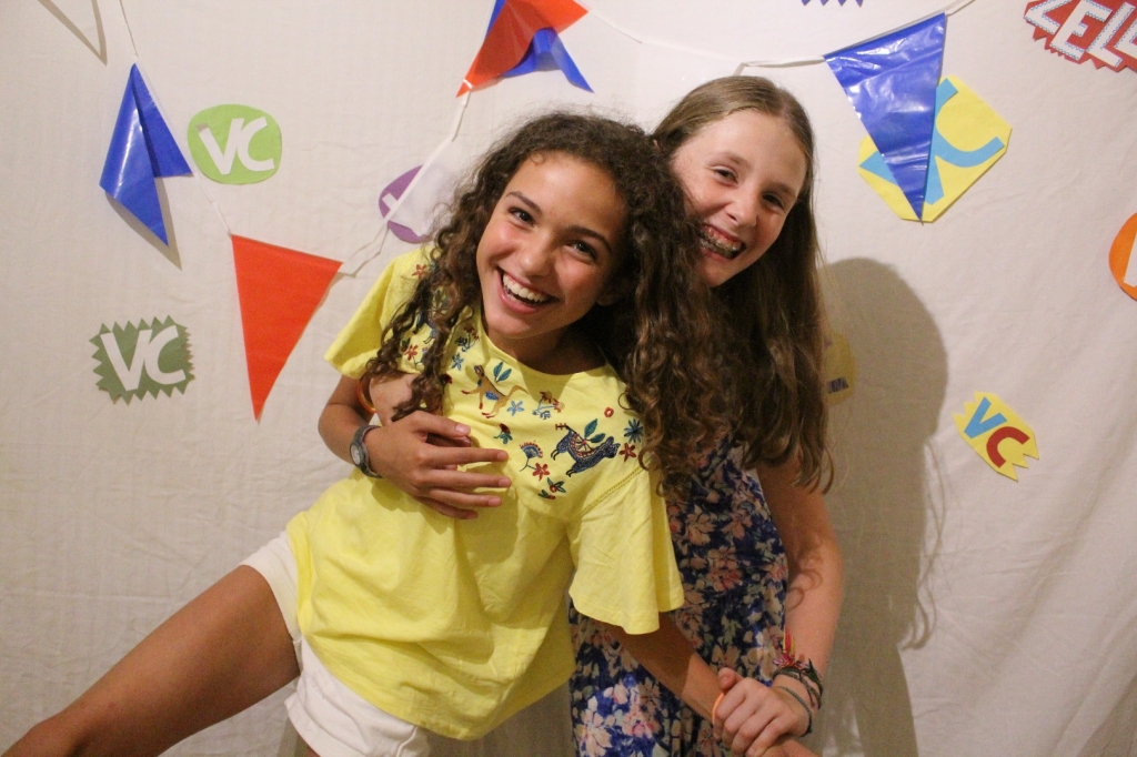 Village Camps International Summer Camp Zell am See, Austria 2025-07-26 https://www.villagecamps.com/journals_admin/images/2043-1864-IMG_9508.jpg