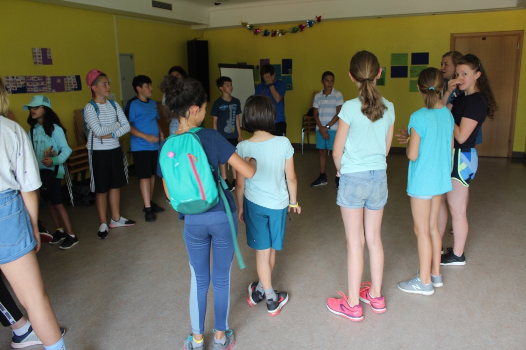 Village Camps International Summer Camp Zell am See, Austria 2025-07-26 https://www.villagecamps.com/journals_admin/images/2044-8118-IMG_7216.jpg