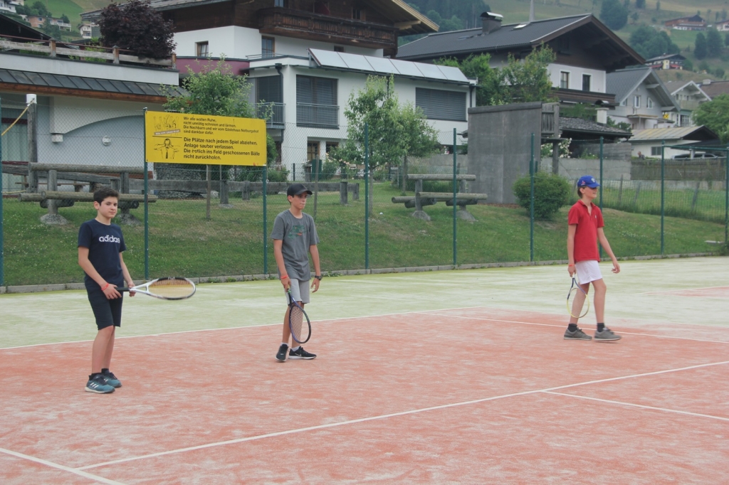 Village Camps International Summer Camp Zell am See, Austria 2025-07-26 https://www.villagecamps.com/journals_admin/images/2169-6864-IMG_8894.jpg