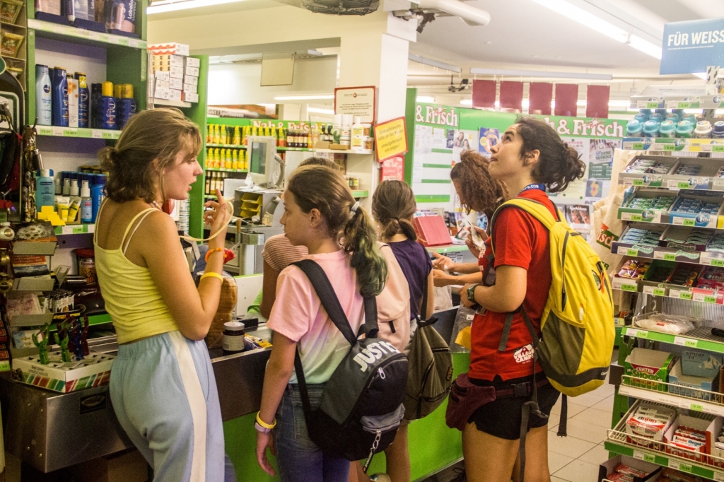 Village Camps International Summer Camp Zell am See, Austria 2026-07-05 https://www.villagecamps.com/journals_admin/images/2171-8641-VC3072019-8.jpg