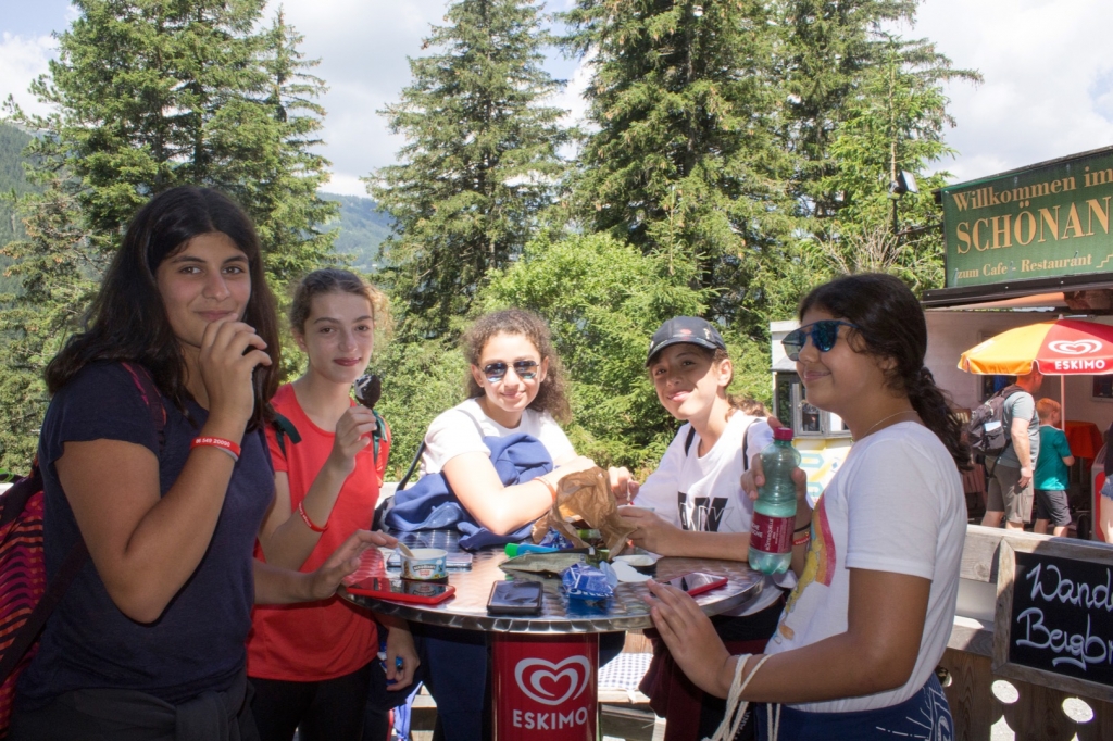 Village Camps International Summer Camp Zell am See, Austria 2026-07-05 https://www.villagecamps.com/journals_admin/images/2172-0053-VC3072019-39.jpg