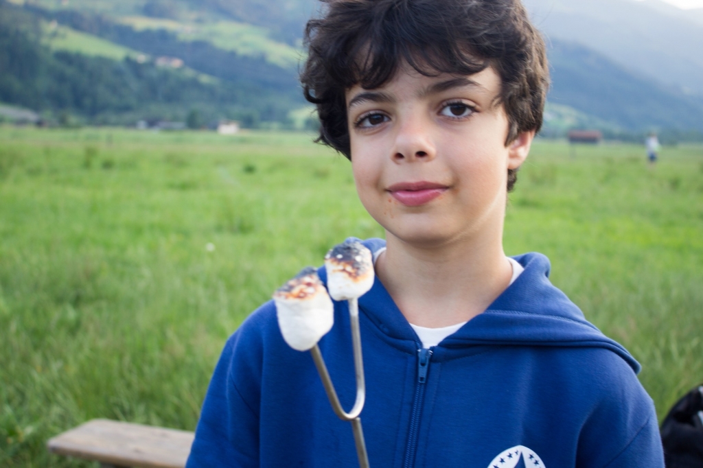 Village Camps International Summer Camp Zell am See, Austria 2026-07-05 https://www.villagecamps.com/journals_admin/images/2172-0130-VC3072019-59.jpg