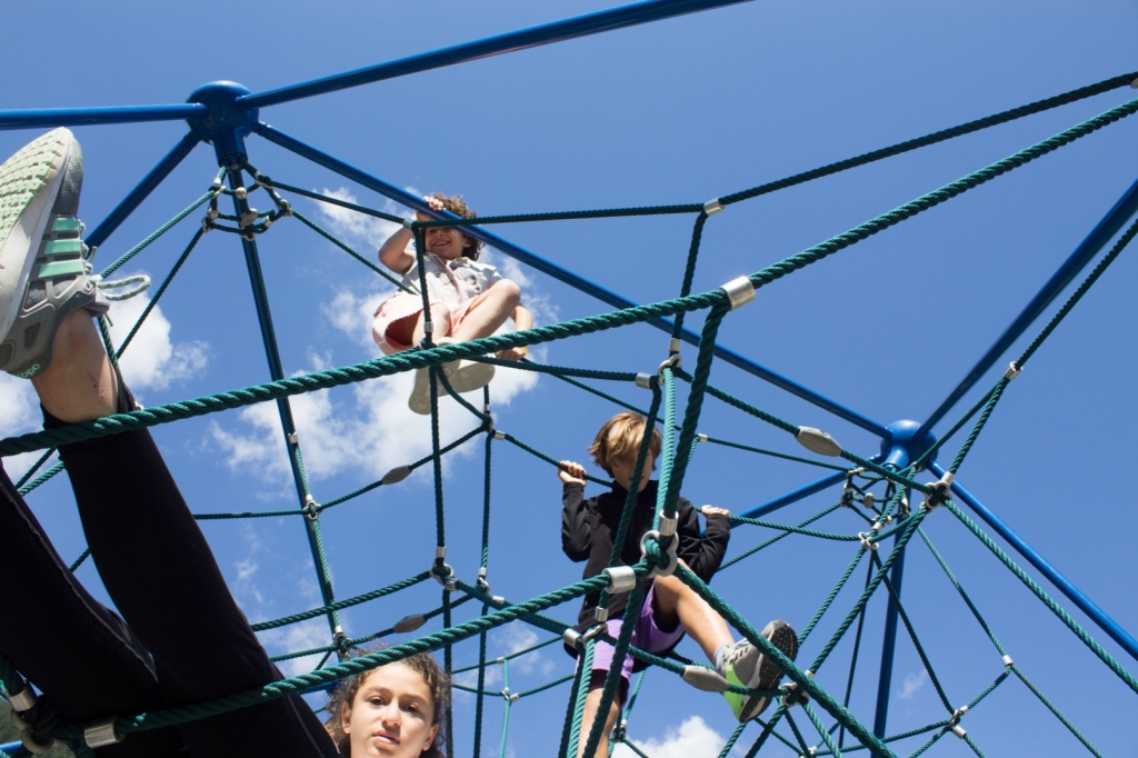 Village Camps International Summer Camp Zell am See, Austria 2025-07-26 https://www.villagecamps.com/journals_admin/images/2172-0219-VC3072019-4.jpg