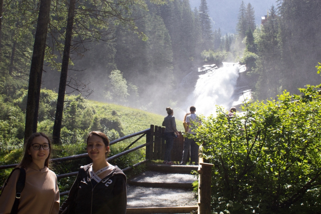 Village Camps International Summer Camp Zell am See, Austria 2025-07-26 https://www.villagecamps.com/journals_admin/images/2172-9920-VC3072019-21.jpg