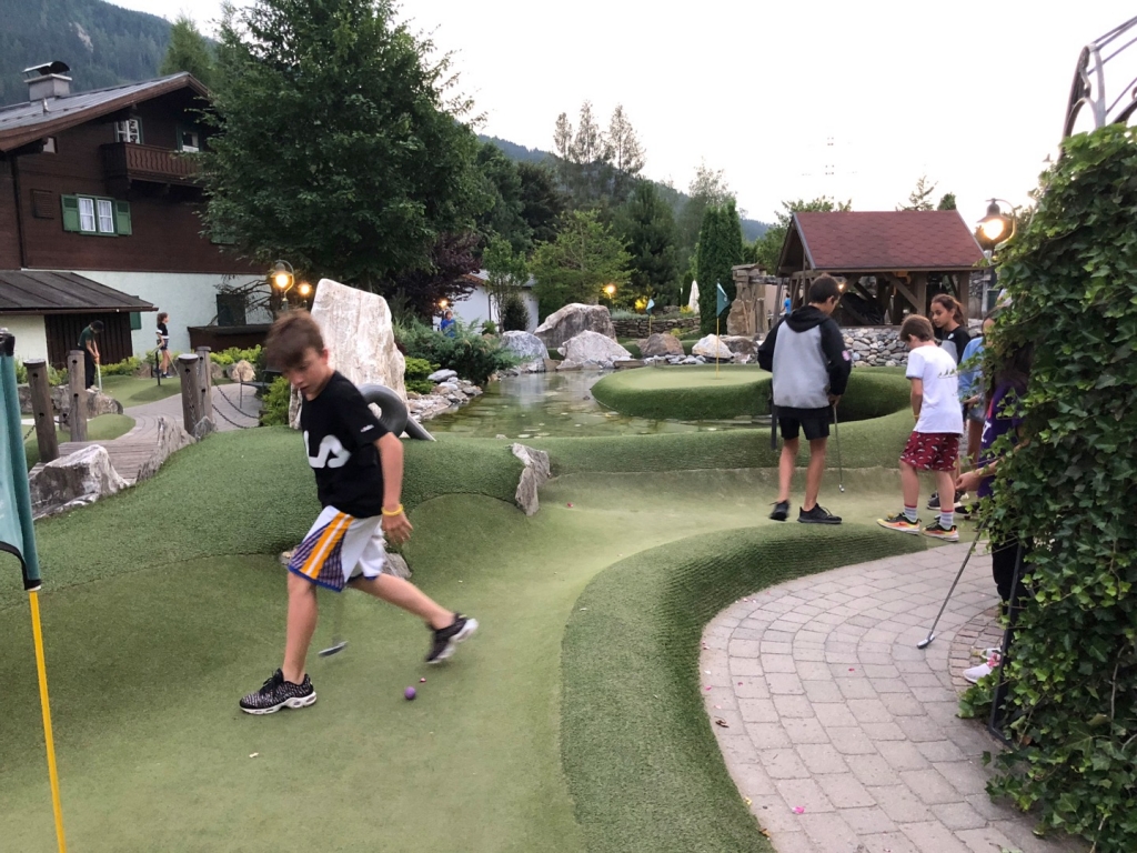 Village Camps International Summer Camp Zell am See, Austria 2025-07-26 https://www.villagecamps.com/journals_admin/images/2174-1794-IMG_4577.jpg