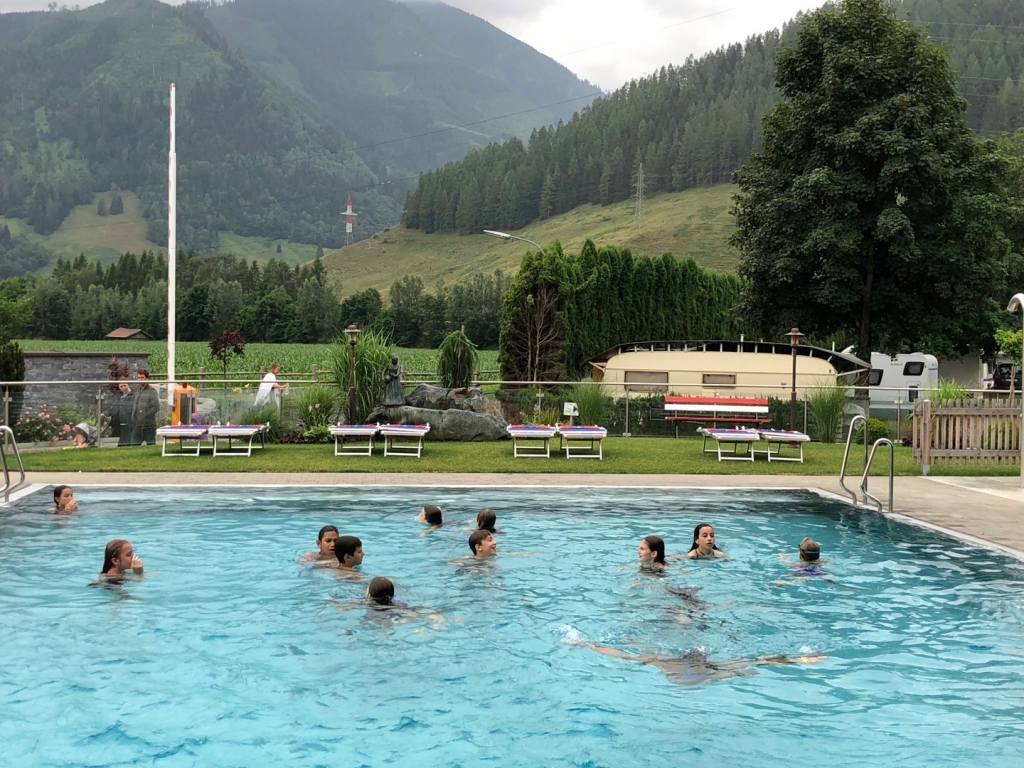 Village Camps International Summer Camp Zell am See, Austria 2025-07-26 https://www.villagecamps.com/journals_admin/images/2175-7937-IMG_4611.jpg
