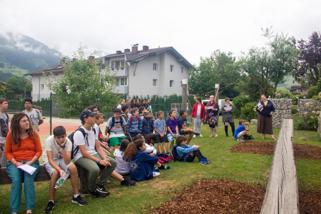 Village Camps International Summer Camp Zell am See, Austria 2025-07-26 https://www.villagecamps.com/journals_admin/images/2176-7719-VC080719-31.jpg