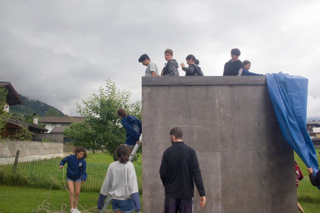 Village Camps International Summer Camp Zell am See, Austria 2025-07-26 https://www.villagecamps.com/journals_admin/images/2177-7906-VC09072019-4.jpg