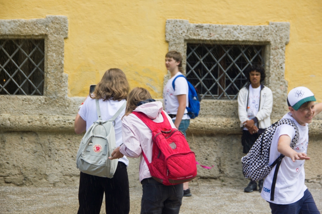 Village Camps International Summer Camp Zell am See, Austria 2025-07-26 https://www.villagecamps.com/journals_admin/images/2178-8700-VC100719-26.jpg