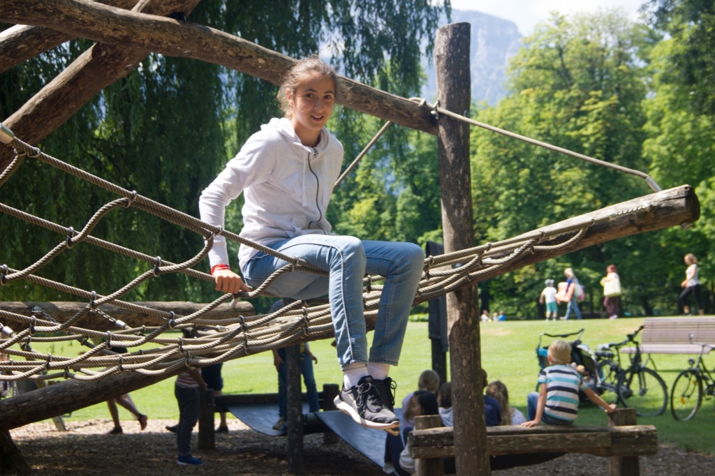 Village Camps International Summer Camp Zell am See, Austria 2026-07-05 https://www.villagecamps.com/journals_admin/images/2178-8812-VC100719-49.jpg
