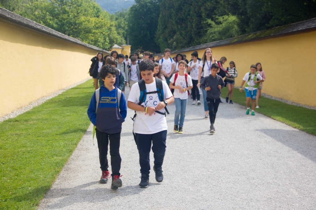 Village Camps International Summer Camp Zell am See, Austria 2025-07-26 https://www.villagecamps.com/journals_admin/images/2178-8939-VC100719-2.jpg