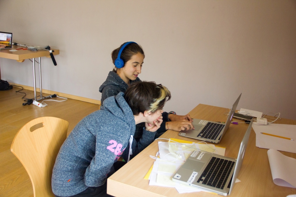 Village Camps International Summer Camp Zell am See, Austria 2025-07-26 https://www.villagecamps.com/journals_admin/images/2179-2485-VC110719-19.jpg