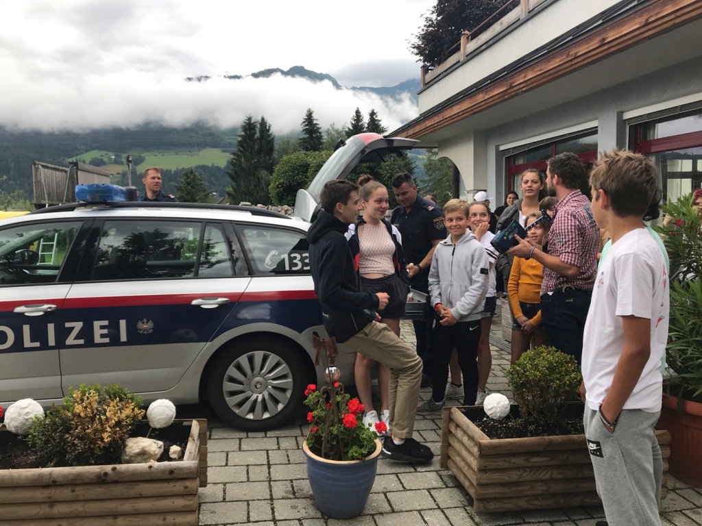 Village Camps International Summer Camp Zell am See, Austria 2025-07-26 https://www.villagecamps.com/journals_admin/images/2180-5090-IMG_2769.jpg
