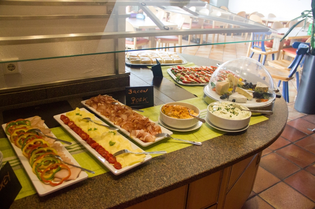 Village Camps International Summer Camp Zell am See, Austria 2025-07-26 https://www.villagecamps.com/journals_admin/images/2238-5571-VC140719-3.jpg