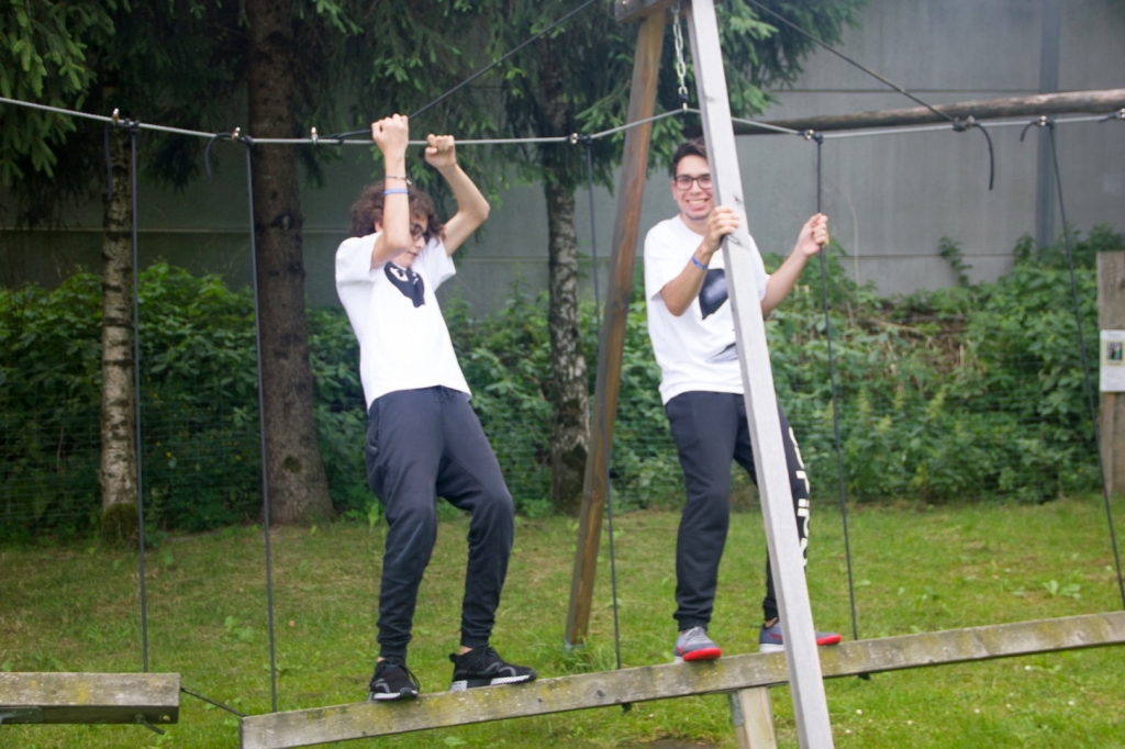 Village Camps International Summer Camp Zell am See, Austria 2025-07-26 https://www.villagecamps.com/journals_admin/images/2238-5585-VC140719-12.jpg