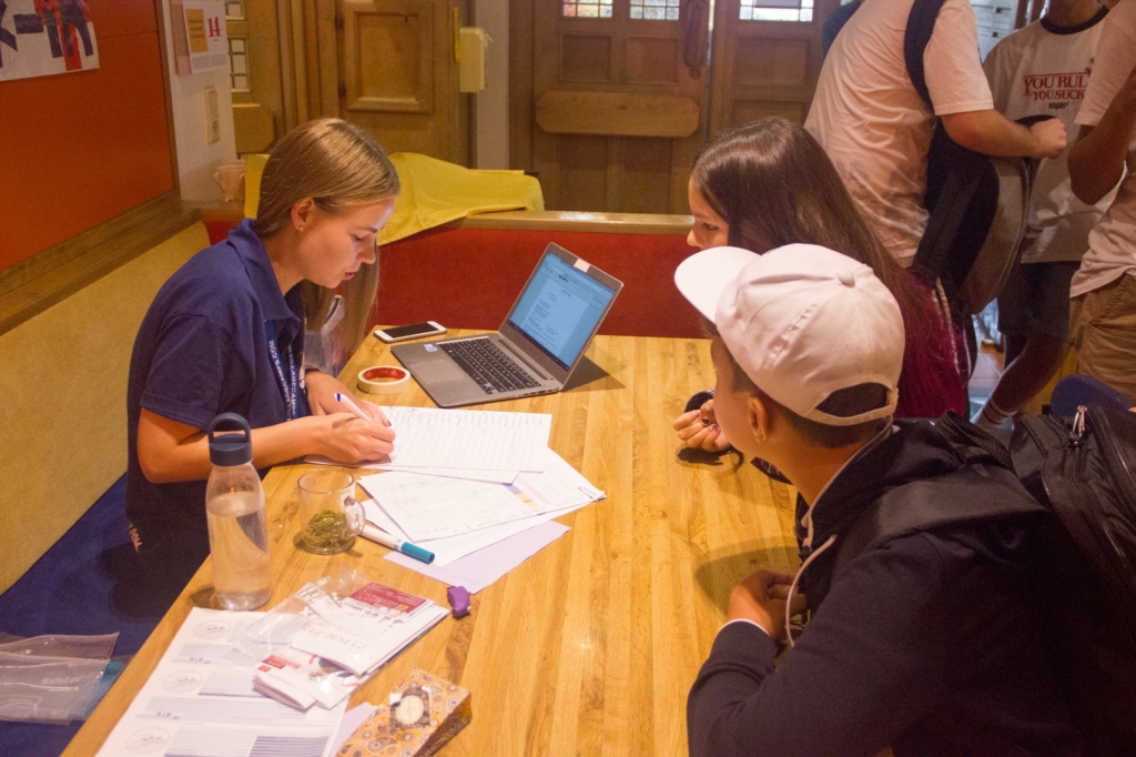 Village Camps International Summer Camp Zell am See, Austria 2026-07-05 https://www.villagecamps.com/journals_admin/images/2238-5766-VC140719-47.jpg