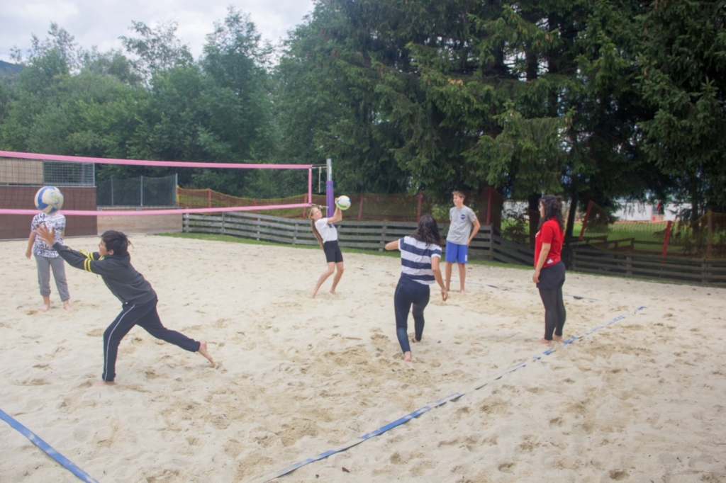 Village Camps International Summer Camp Zell am See, Austria 2025-07-26 https://www.villagecamps.com/journals_admin/images/2239-2904-VC150719-84.jpg
