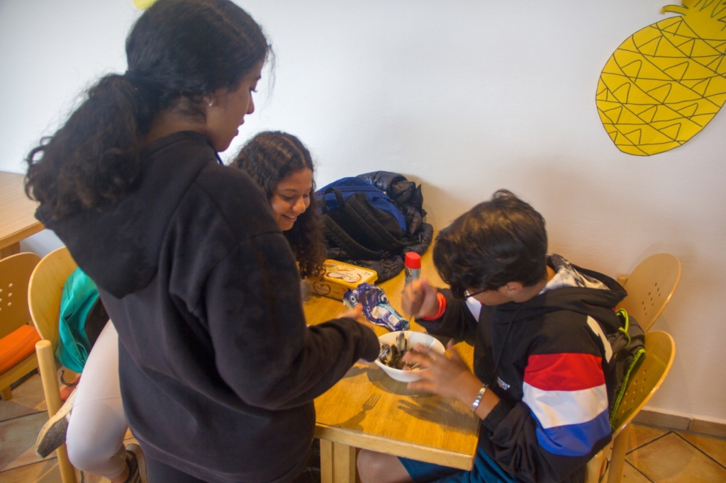 Village Camps International Summer Camp Zell am See, Austria 2025-07-26 https://www.villagecamps.com/journals_admin/images/2239-2973-VC150719-102.jpg