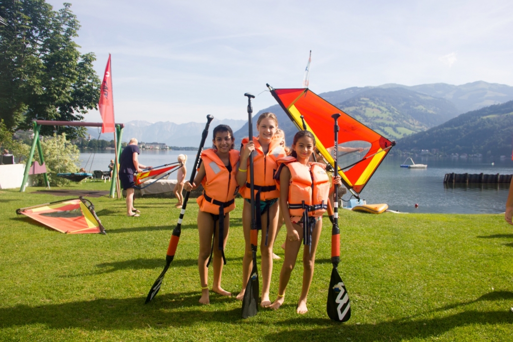 Village Camps International Summer Camp Zell am See, Austria 2025-07-26 https://www.villagecamps.com/journals_admin/images/2241-1587-VC170719-4.jpg