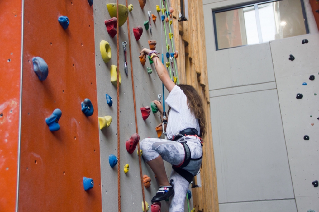 Village Camps International Summer Camp Zell am See, Austria 2025-07-26 https://www.villagecamps.com/journals_admin/images/2241-1747-VC170719-42.jpg