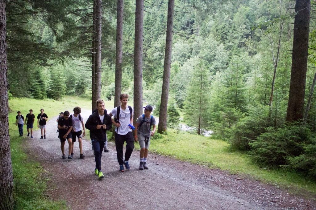 Village Camps International Summer Camp Zell am See, Austria 2025-07-26 https://www.villagecamps.com/journals_admin/images/2242-7523-VC180719-9.jpg