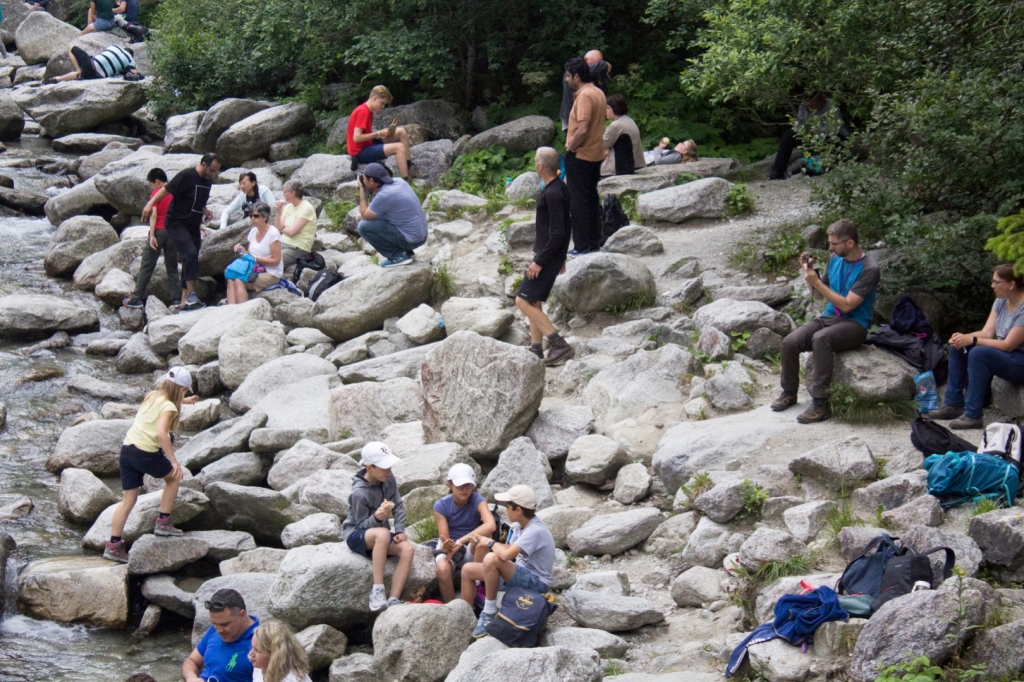 Village Camps International Summer Camp Zell am See, Austria 2025-07-26 https://www.villagecamps.com/journals_admin/images/2242-7609-VC180719-25.jpg