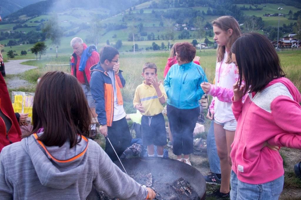 Village Camps International Summer Camp Zell am See, Austria 2025-07-26 https://www.villagecamps.com/journals_admin/images/2242-7725-VC180719-61.jpg