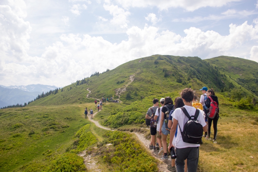 Village Camps International Summer Camp Zell am See, Austria 2025-07-26 https://www.villagecamps.com/journals_admin/images/2244-7730-VC200719-13.jpg