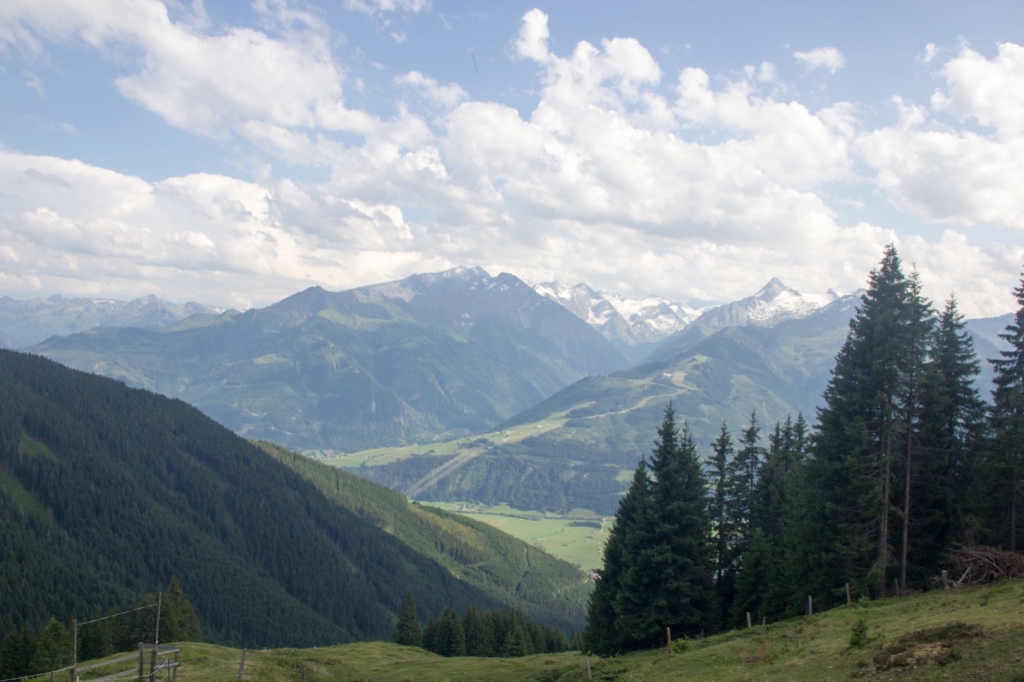 Village Camps International Summer Camp Zell am See, Austria 2026-07-05 https://www.villagecamps.com/journals_admin/images/2244-7754-VC200719-21.jpg Village Camps International Summer Camp Zell am See, Austria 2026-07-05 https://www.villagecamps.com/journals_admin/images/2244-7754-VC200719-21.jpg