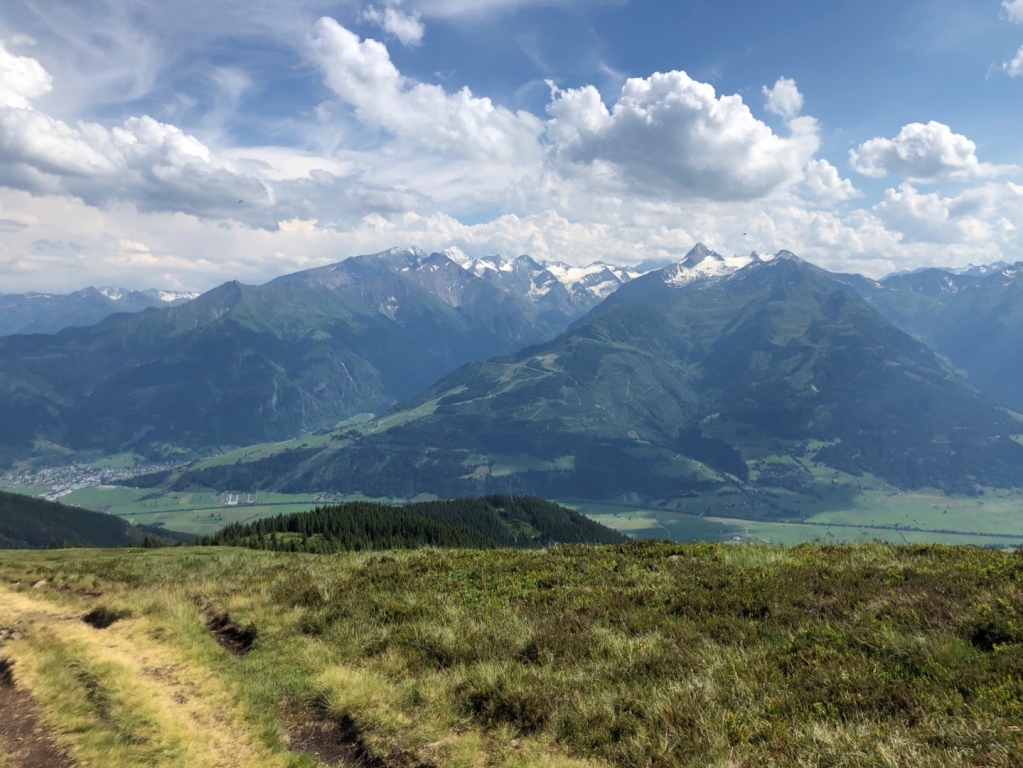 Village Camps International Summer Camp Zell am See, Austria 2025-07-26 https://www.villagecamps.com/journals_admin/images/2244-7842-IMG_5035.jpg