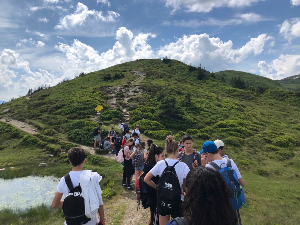 Village Camps International Summer Camp Zell am See, Austria 2025-07-26 https://www.villagecamps.com/journals_admin/images/2244-7850-IMG_5027.jpg