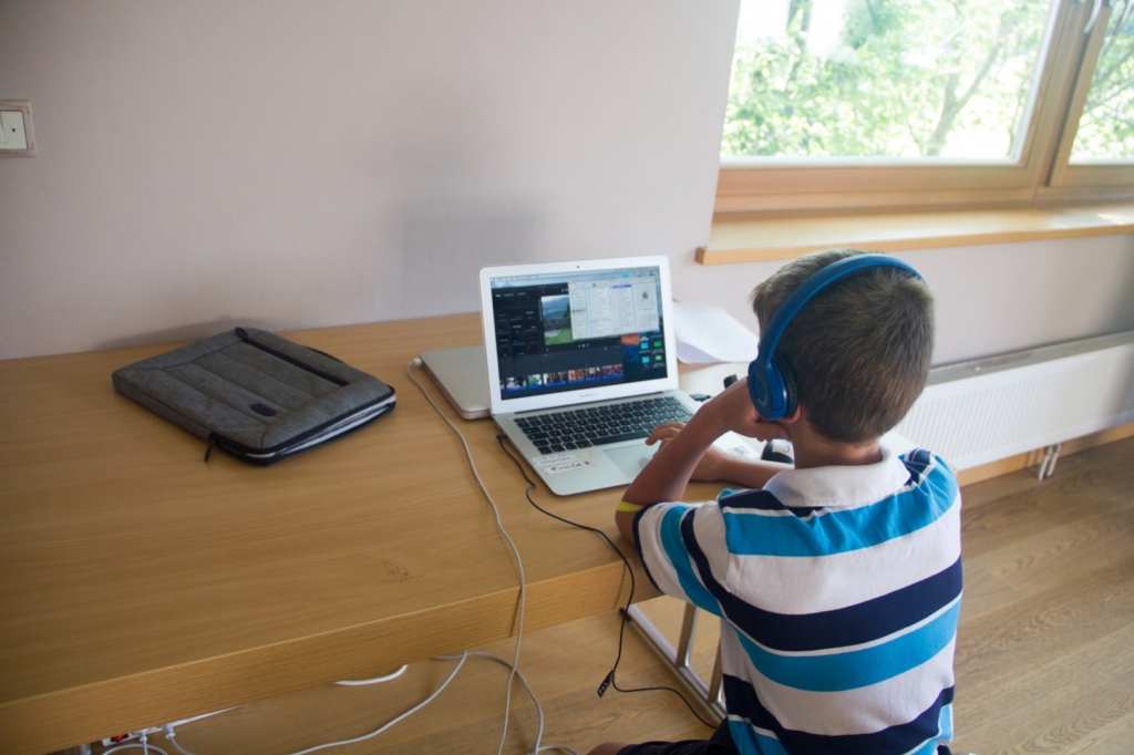 Village Camps International Summer Camp   https://www.villagecamps.com/journals_admin/images/2246-2076-VC220719-4.jpg